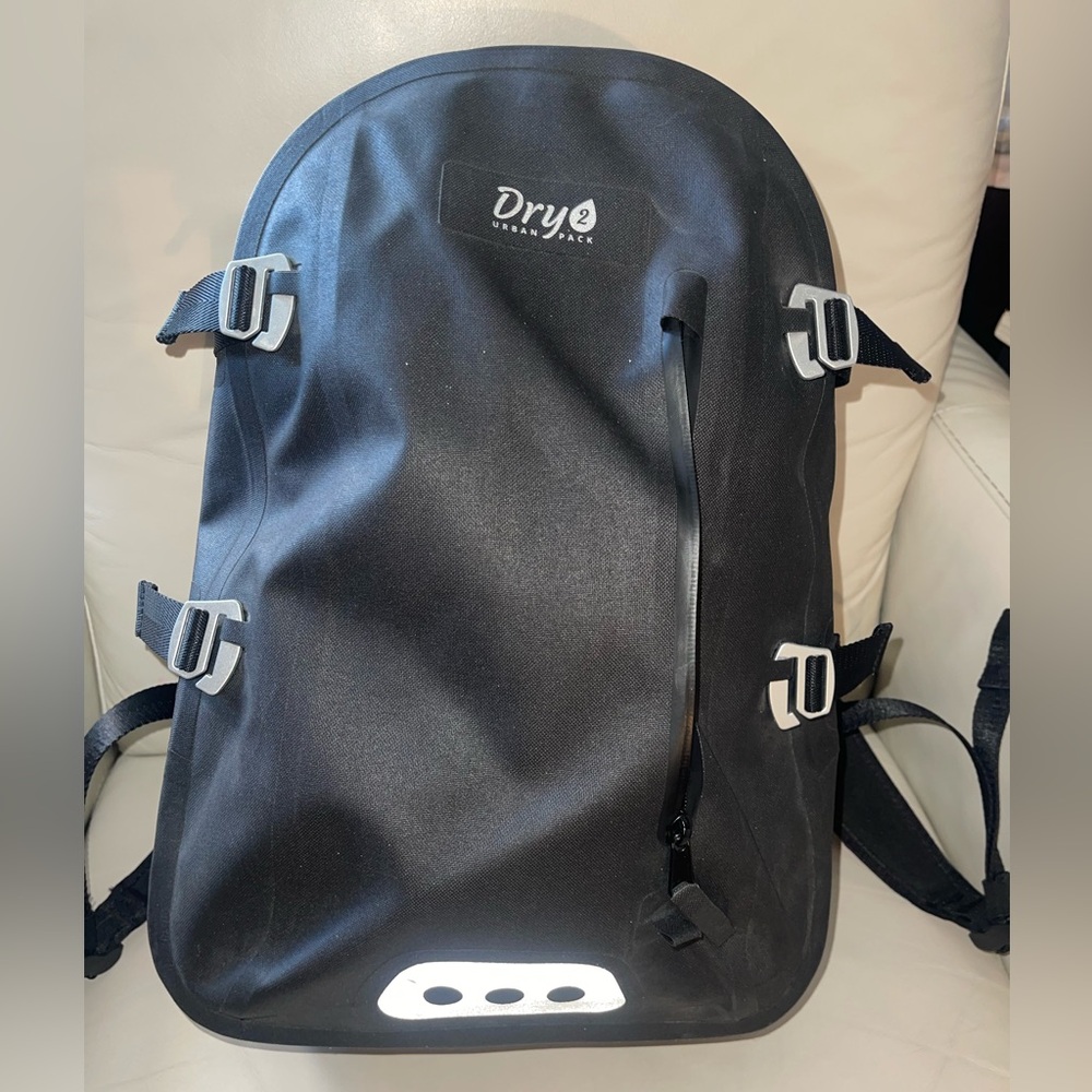 Black Urban Water Resistant  Backpack Sturdy. Great For Cycle, Camping Or Hiking
